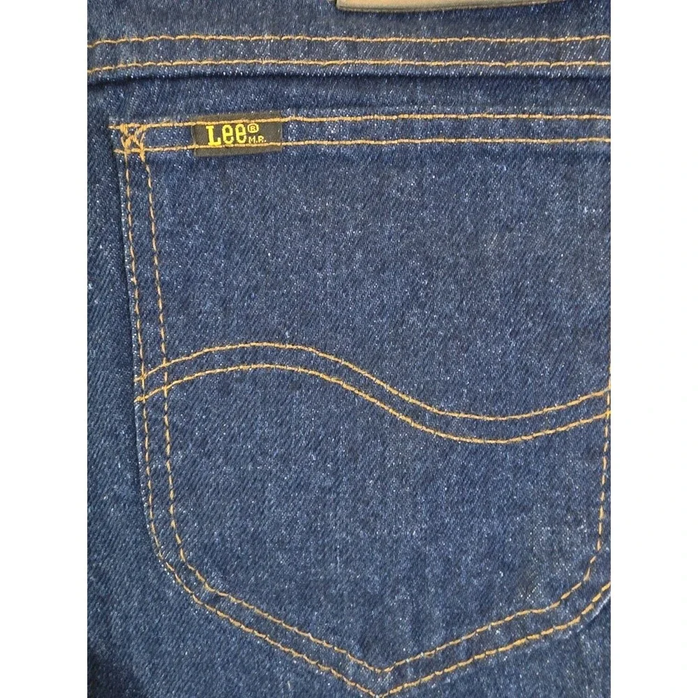 Vintage Lee Jeans Men’s Size 38x33 Dark Indigo Tapered Leg New USA Union Tag